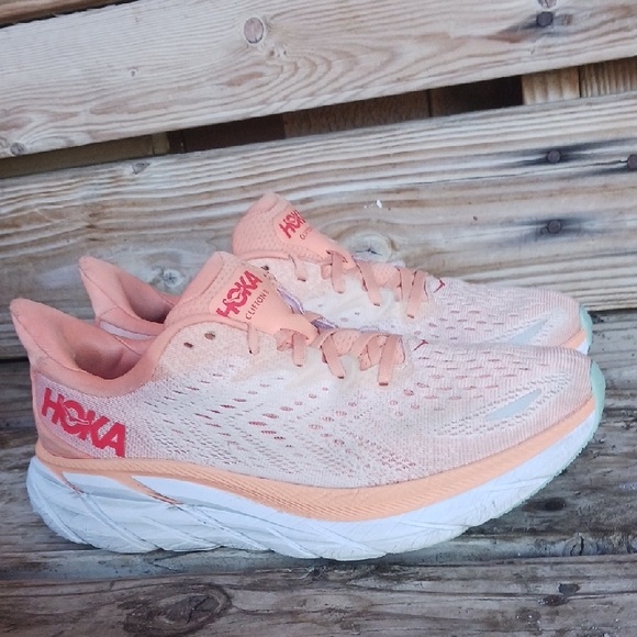 Hoka Clifton 8 Women's Coral Athletic Shoes - Picture 4 of 14